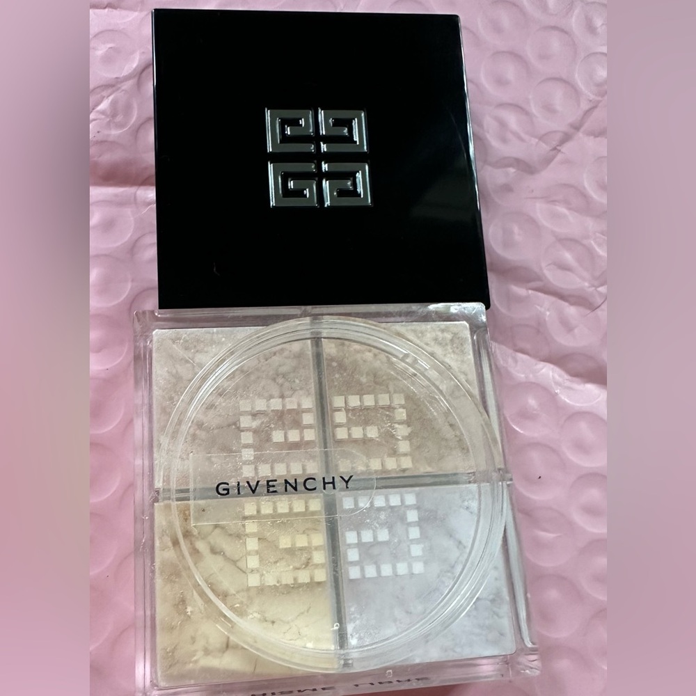 Givenchy | Original Formula | Prisme libre Loose Powder | Satin Blanc
